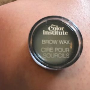 Brow wax and brow powder brand new